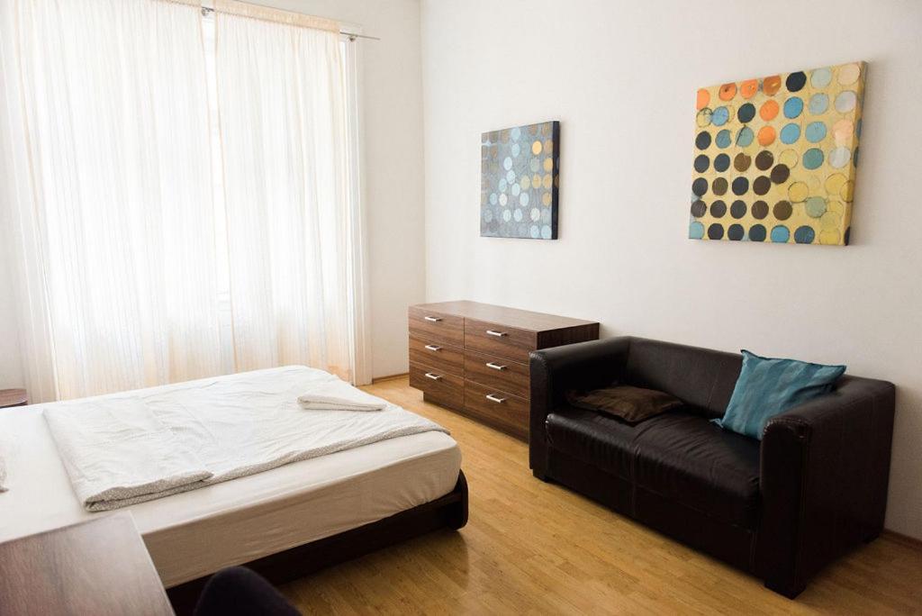 Lion Apartments In Historical Center, Bratislava Old Town Εξωτερικό φωτογραφία